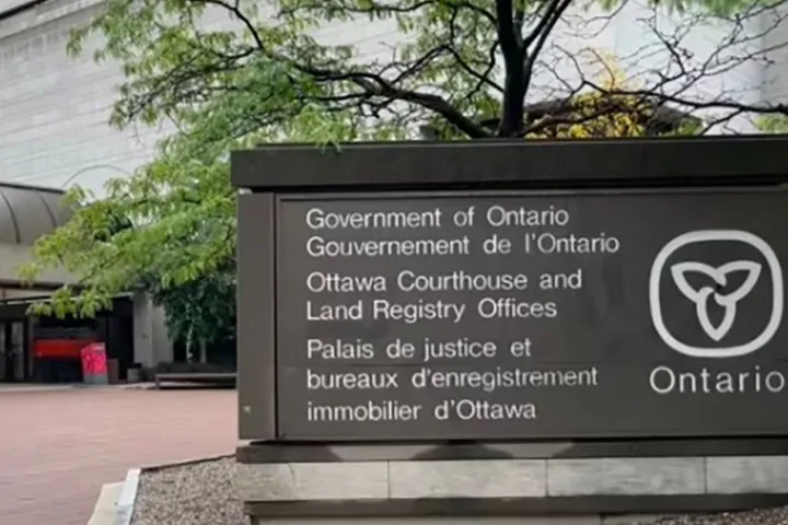 پلیس کانادا فردی به نام «محمد اسدی» را به اتهام یهودی‌ستیزی دستگیر کرده و تحت بازجویی دارد